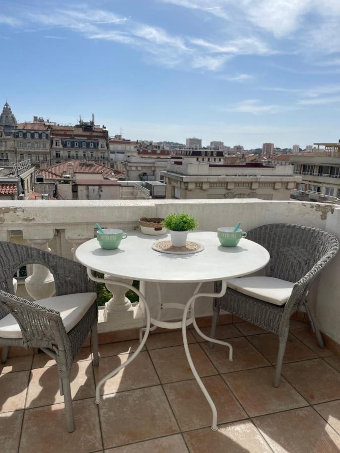 Les Terrasses: Romantic Charm in Central Toulon Exterior photo